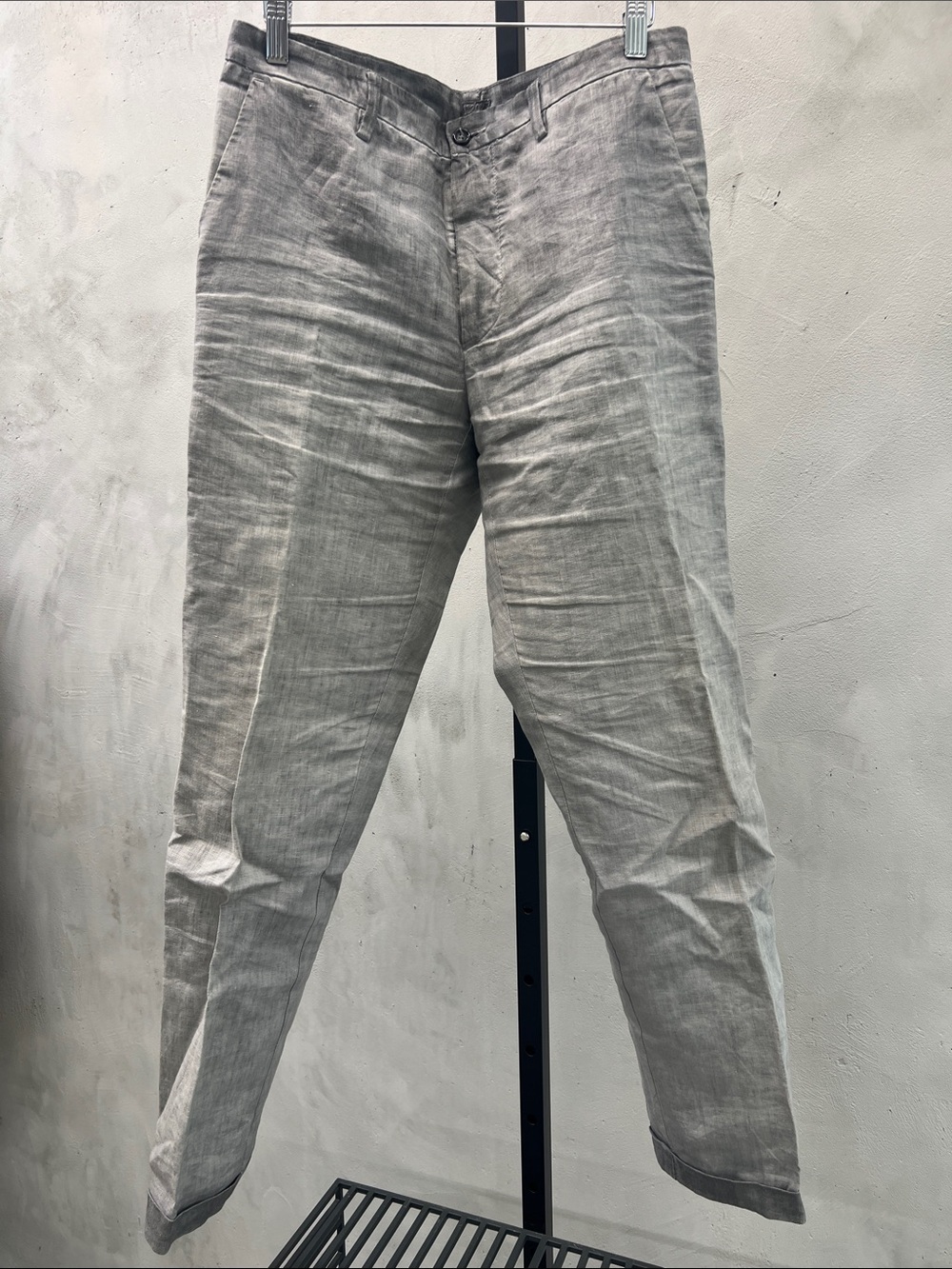 Men's Lightweight Linen Chinos in Light Gray